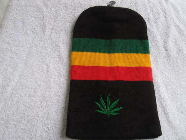 SKULLY~WEED~BLACK~HAT~SKI~LEAF~RASTA~REGGAE~
